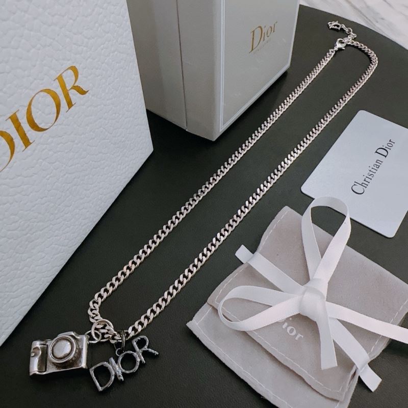 chr1st1an D10r necklaces